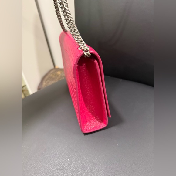 YSL Calfskin Croc Embossed Medium Classic Monogram Kate Tassel Fuchsia - Picture 6 of 13